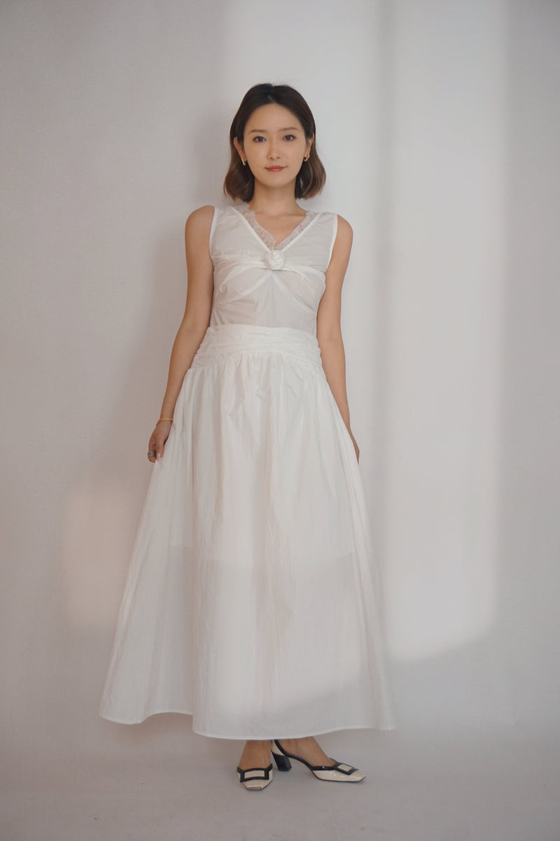 mina dress white Lace back – Amsterdam Featuring a sleek Asymmetric Denim Wrap Dress long swim dress Shirt Size:16.5